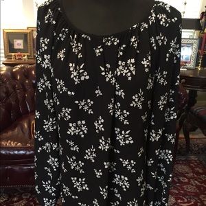 White House Black Market Size L Floral Blouse